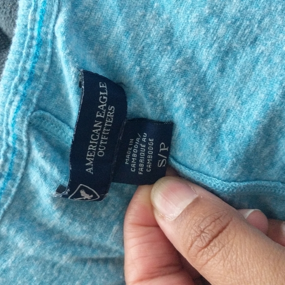 Women's American Eagle Long Sleeve Shirt - Picture 3 of 5